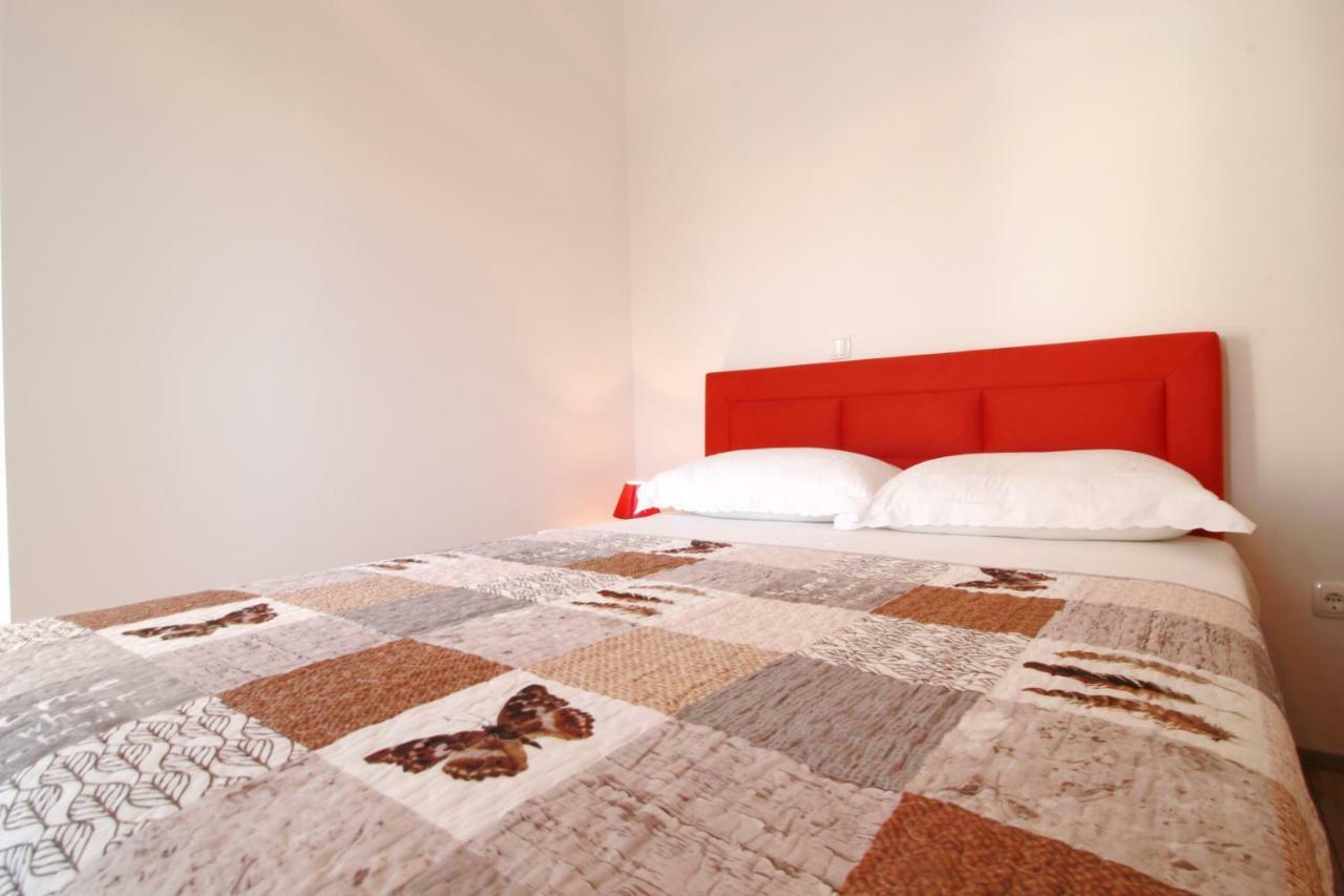 Apartment Sara With Seaview Petrcane Luaran gambar